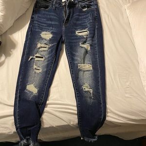 Kancan distressed skinny jeans